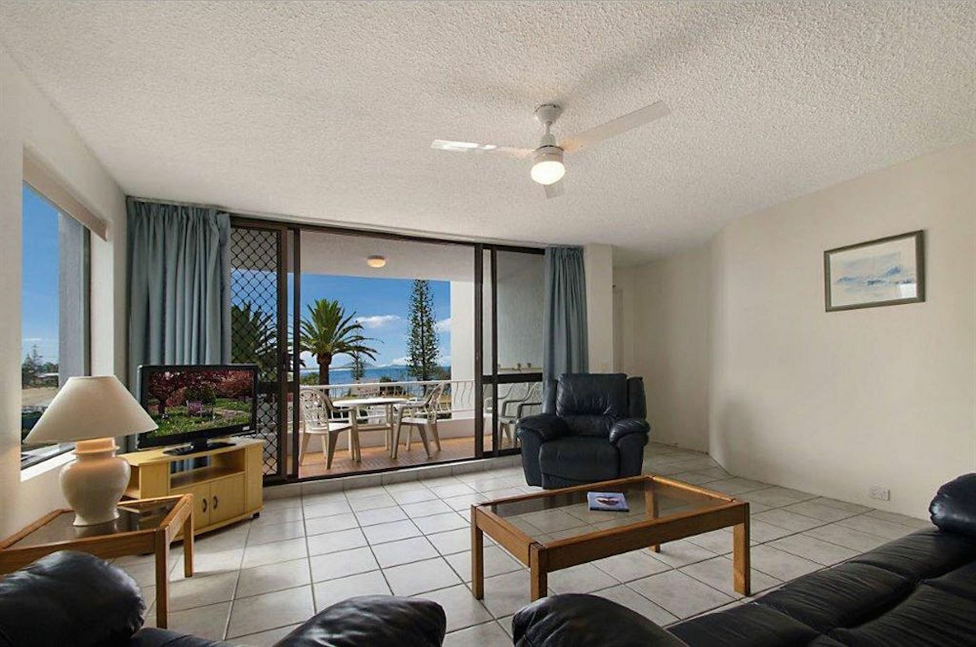 Alexandria Apartments Alexandra Headland Luaran gambar